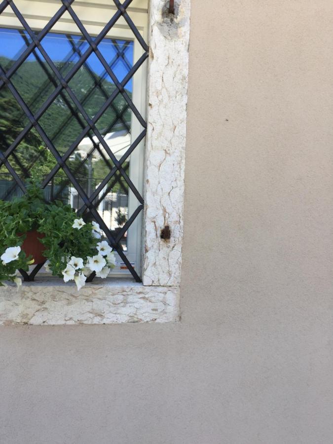 Borgo Caiar Caprino Veronese Exterior foto